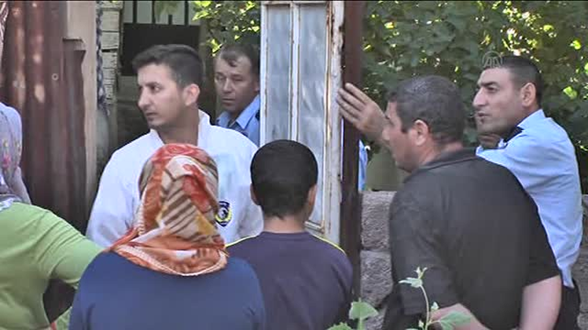 Cinnet Getirip Oğullarını ve Kayınpederini Öldürdüğü İddiası