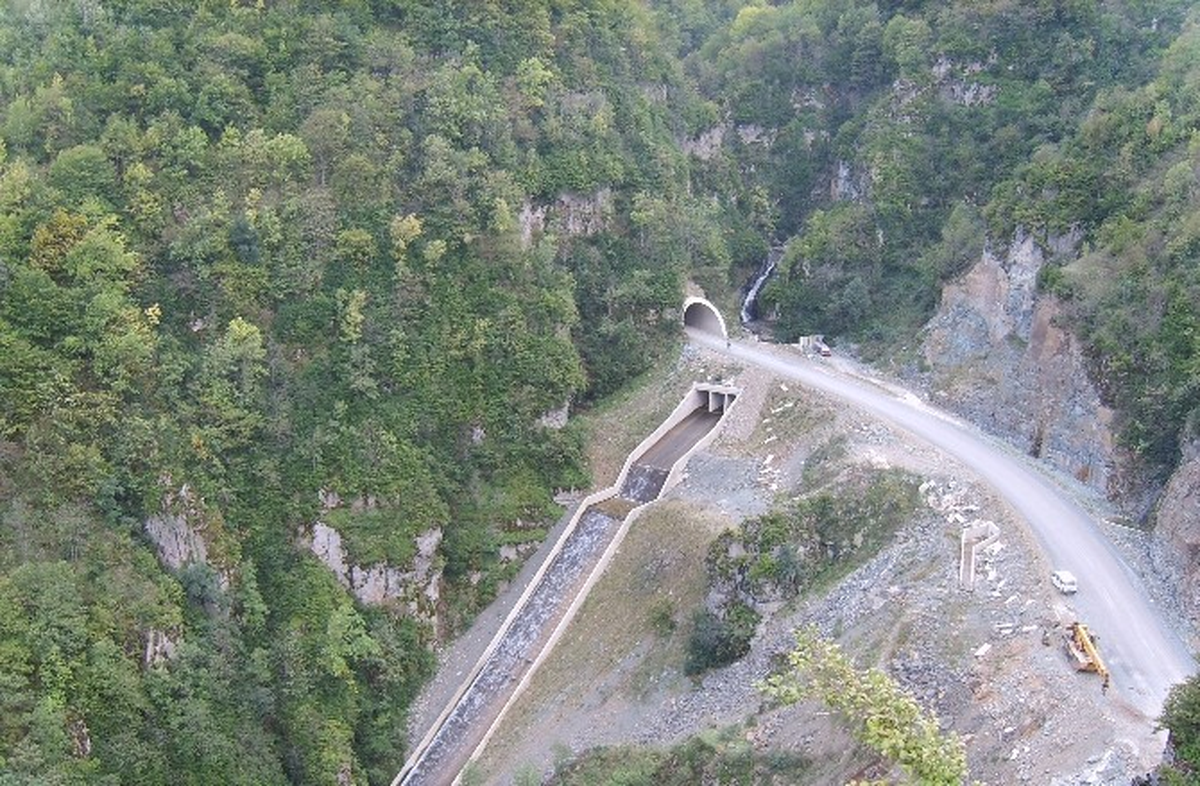 Dereyolu\' Ağır Aksak