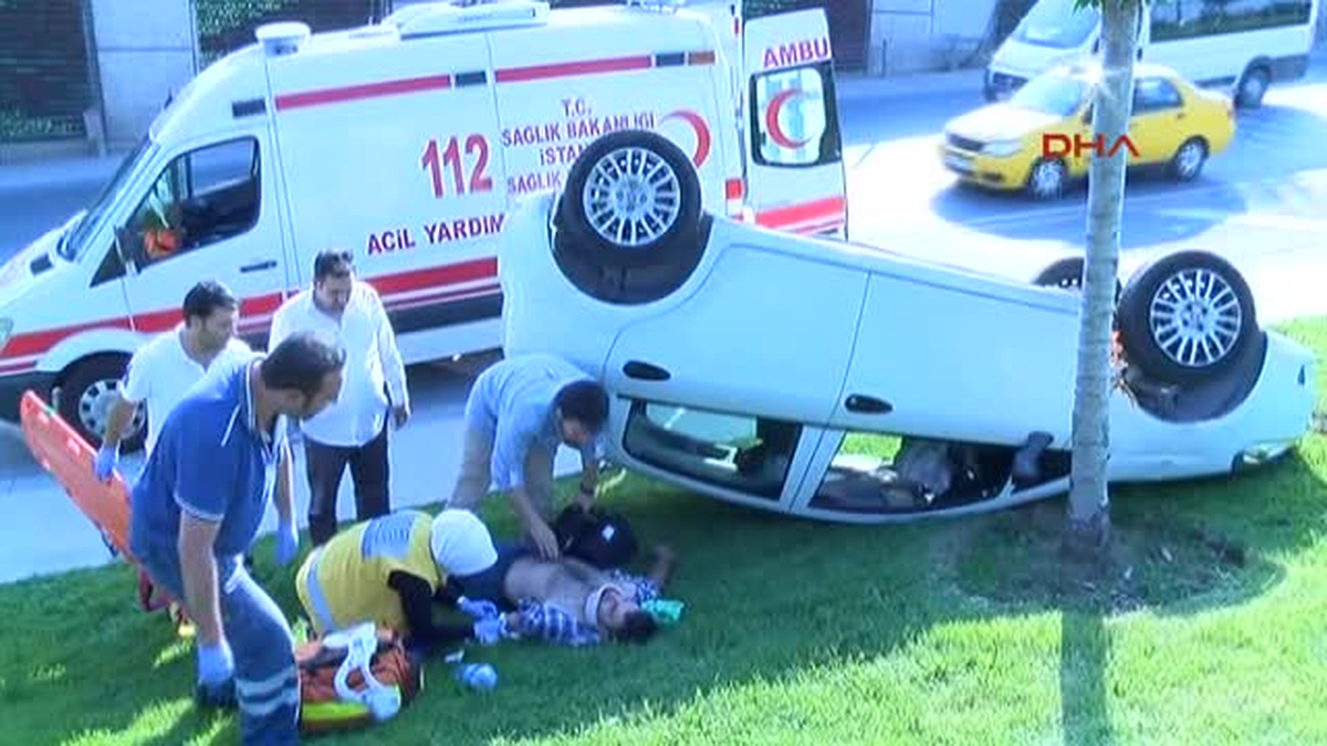 Doktor, Ambulans Gelinceye Kadar Yaralının Başında Bekledi