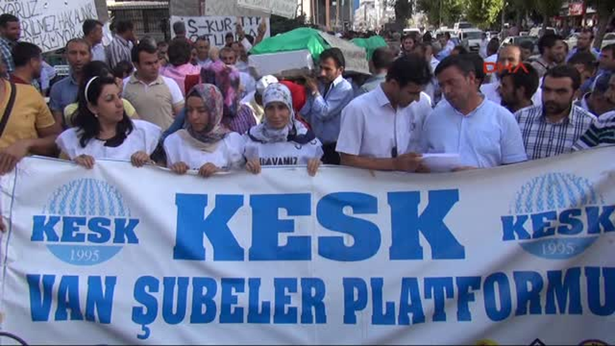 Eylemci İşçilere Polis Müdahalesi