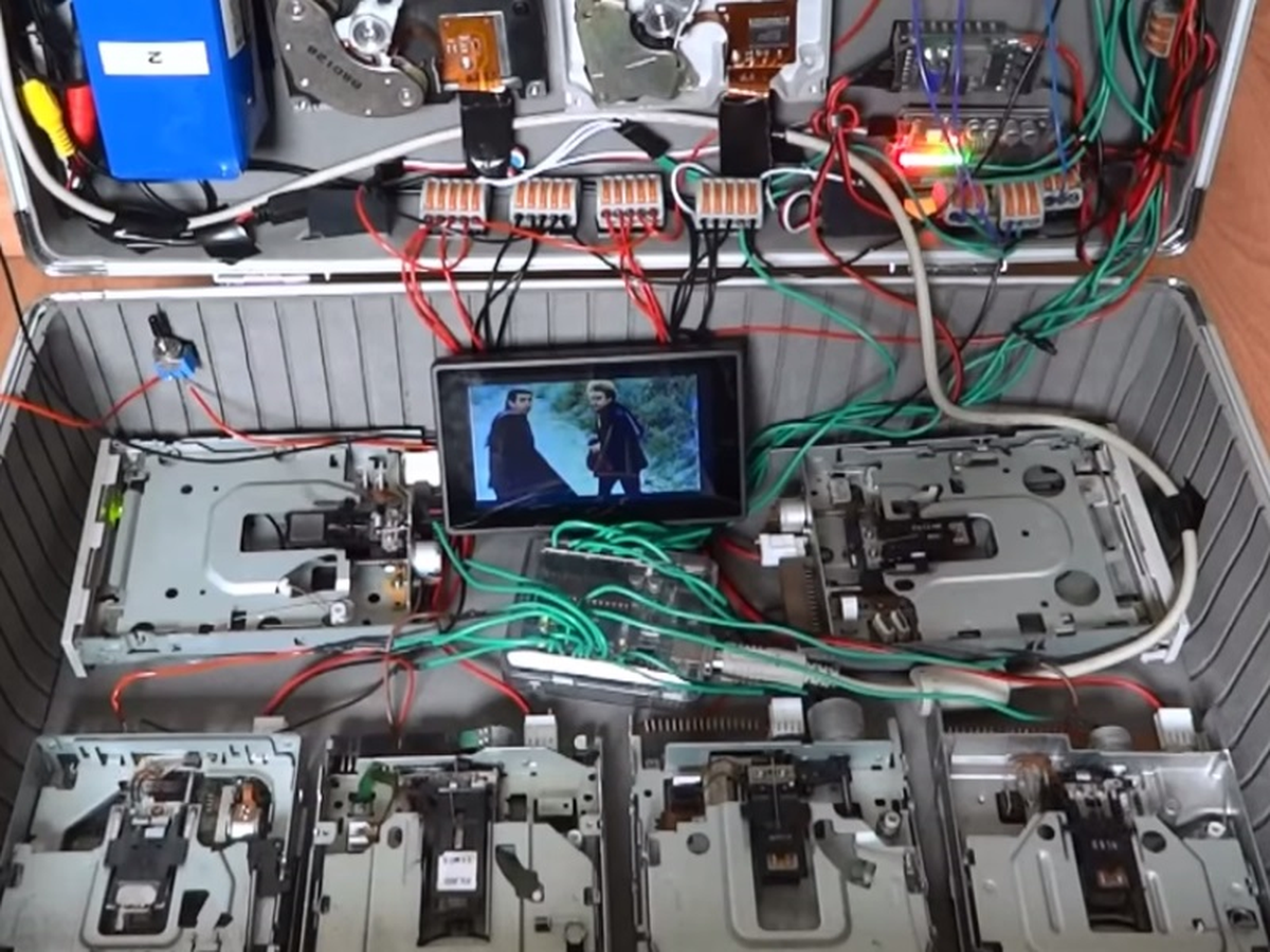 Floppy ve Hdd ile The Sound Of Silence