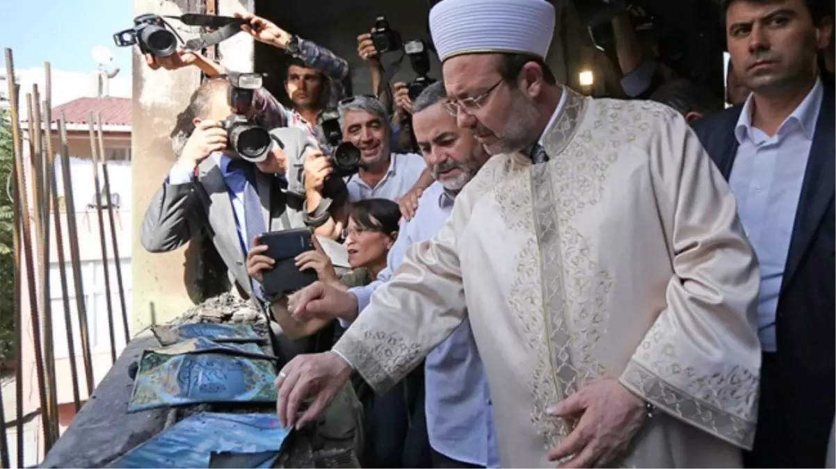 Diyanet İşleri Başkanı Görmez Yakılan Caferi Camisinde