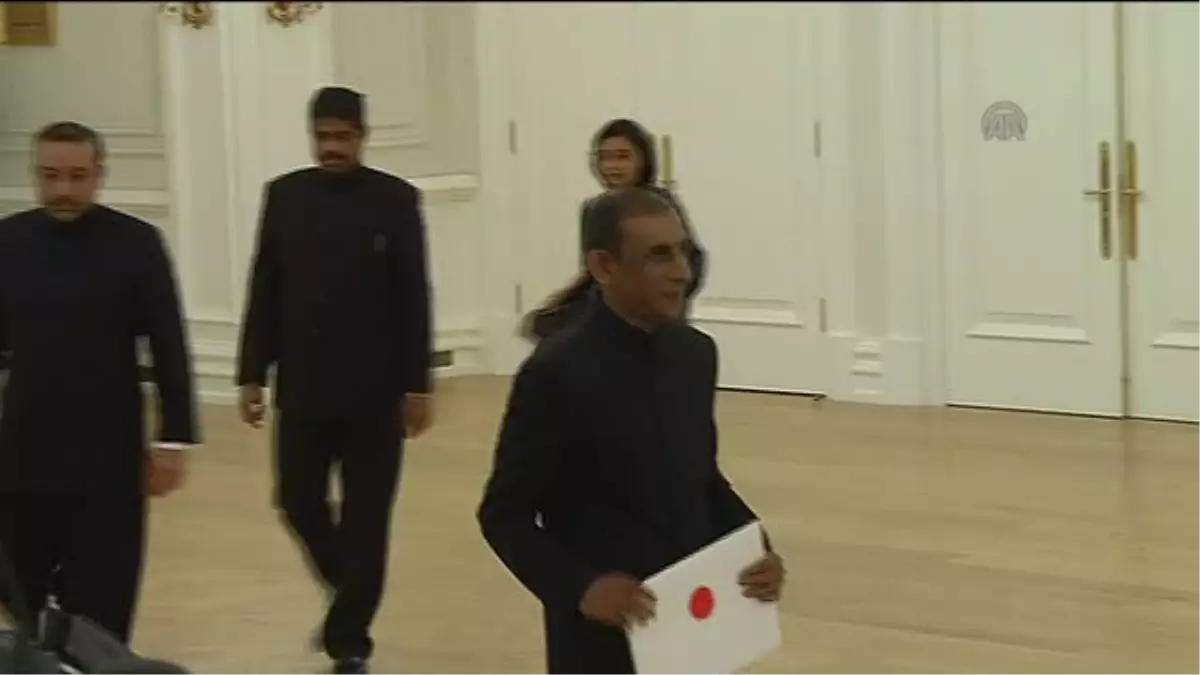 Gül, Hindistan Büyükelçisi Kulshreshth\'i kabul etti -