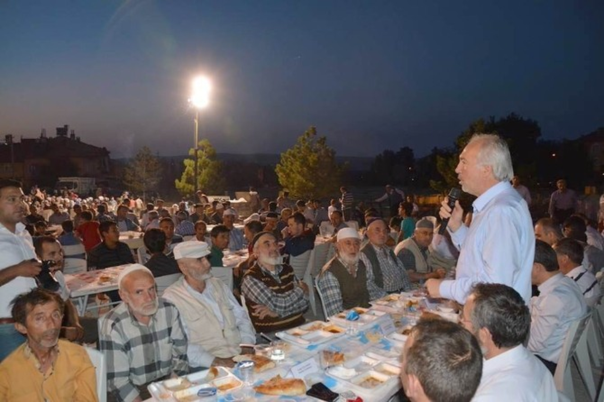 Kamil Saraçoğlu: "Kütahya\'yı Halkın Desteğiyle Daha İleri Noktalara Taşıyacağız"