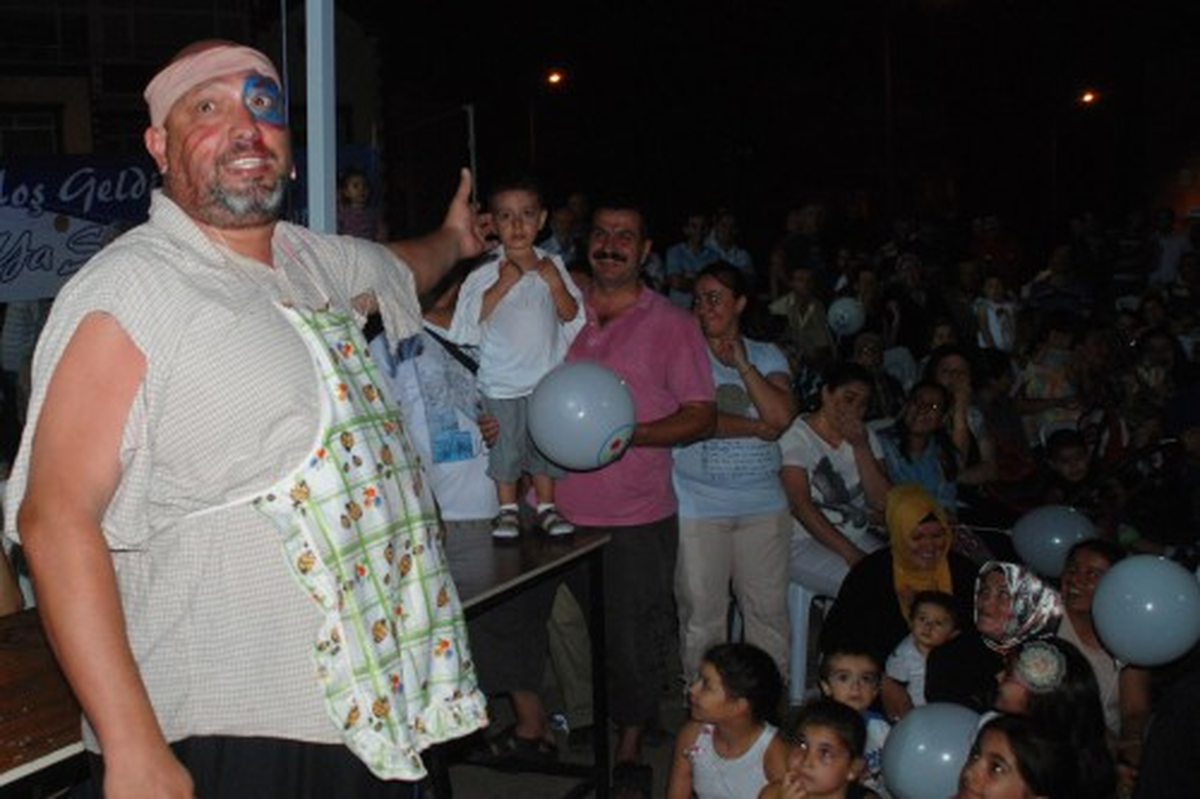 Lapseki\'de Ramazan Eğlencesi