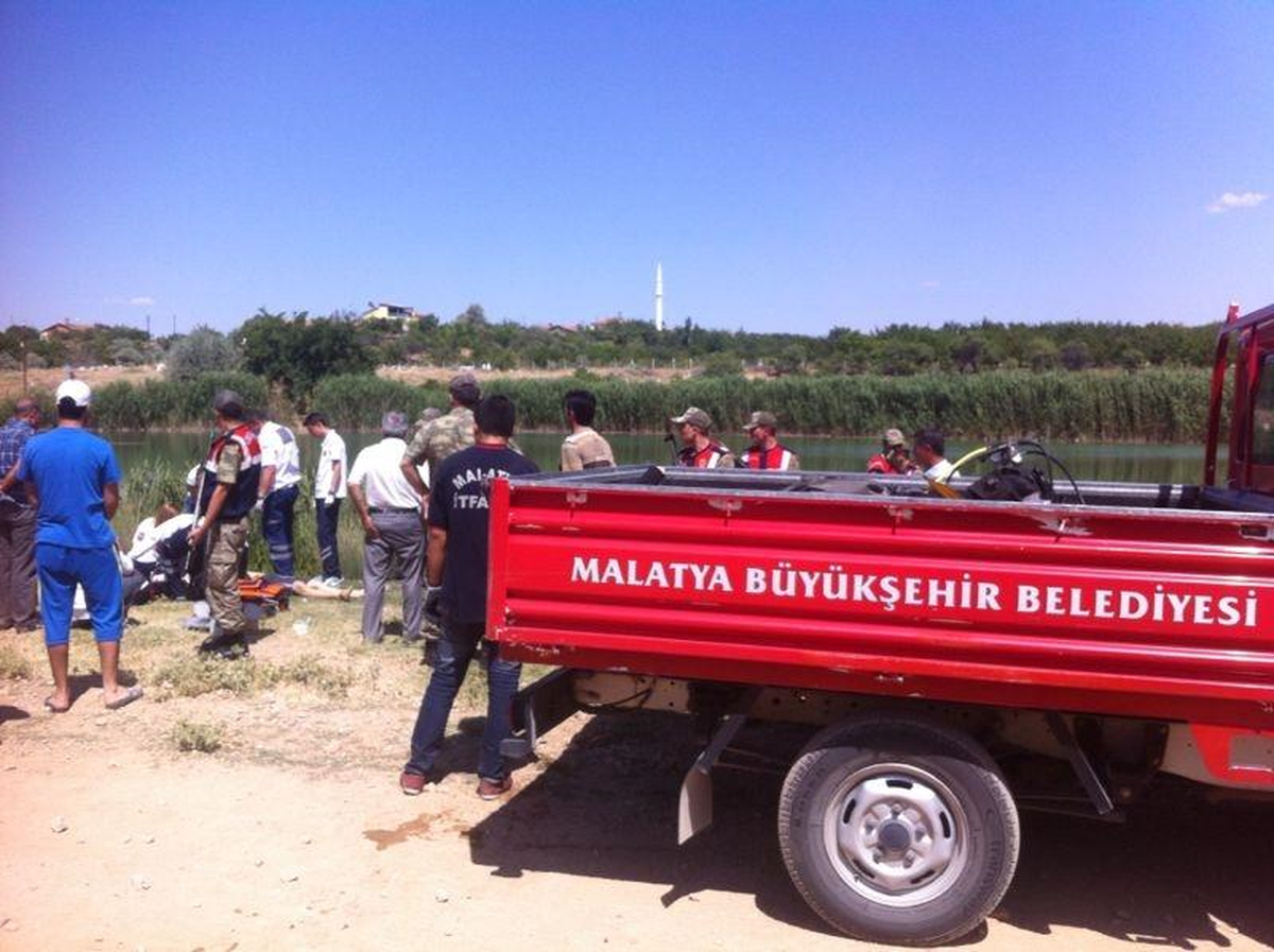 Malatya\'da Gölete Giren Çocuk Boğuldu