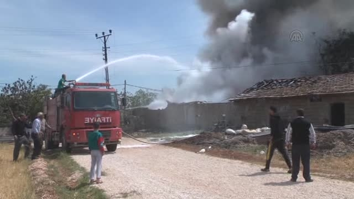 Mazot Bulunduğu İddia Edilen Depoda Patlama