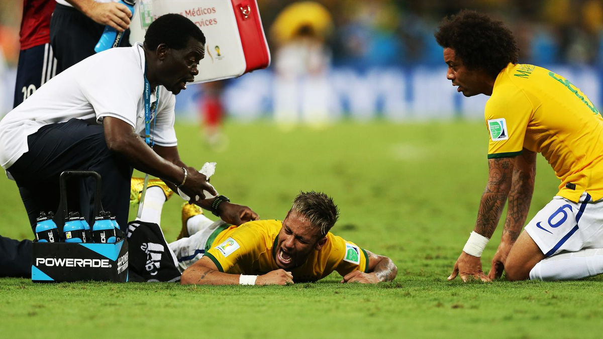 Neymar\'ın Sağlık Durumu Hızla Düzeliyor