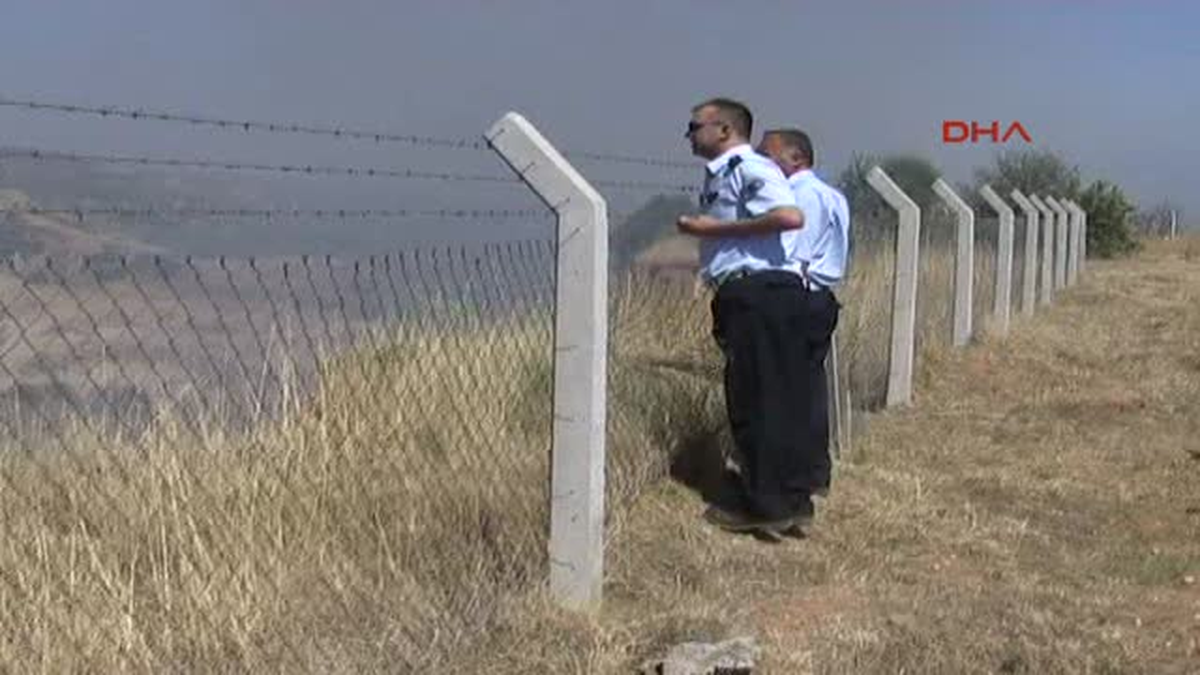 Otluk Alanda Çıkan Yangın Büyümeden Söndürüldü