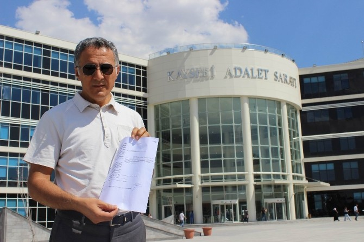 Başbakana 50 TL\'lik İlamsız Ödeme Emri Gönderdi