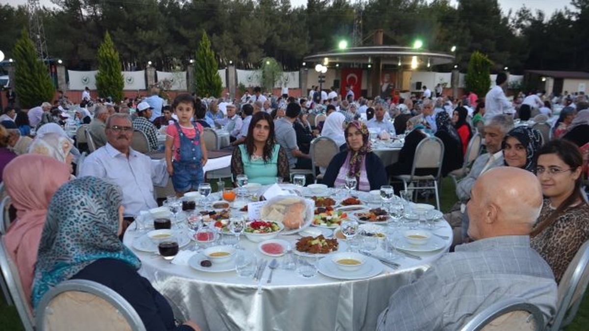 Şehit ve Gazi Yakınları İftarda Biraraya Geldi