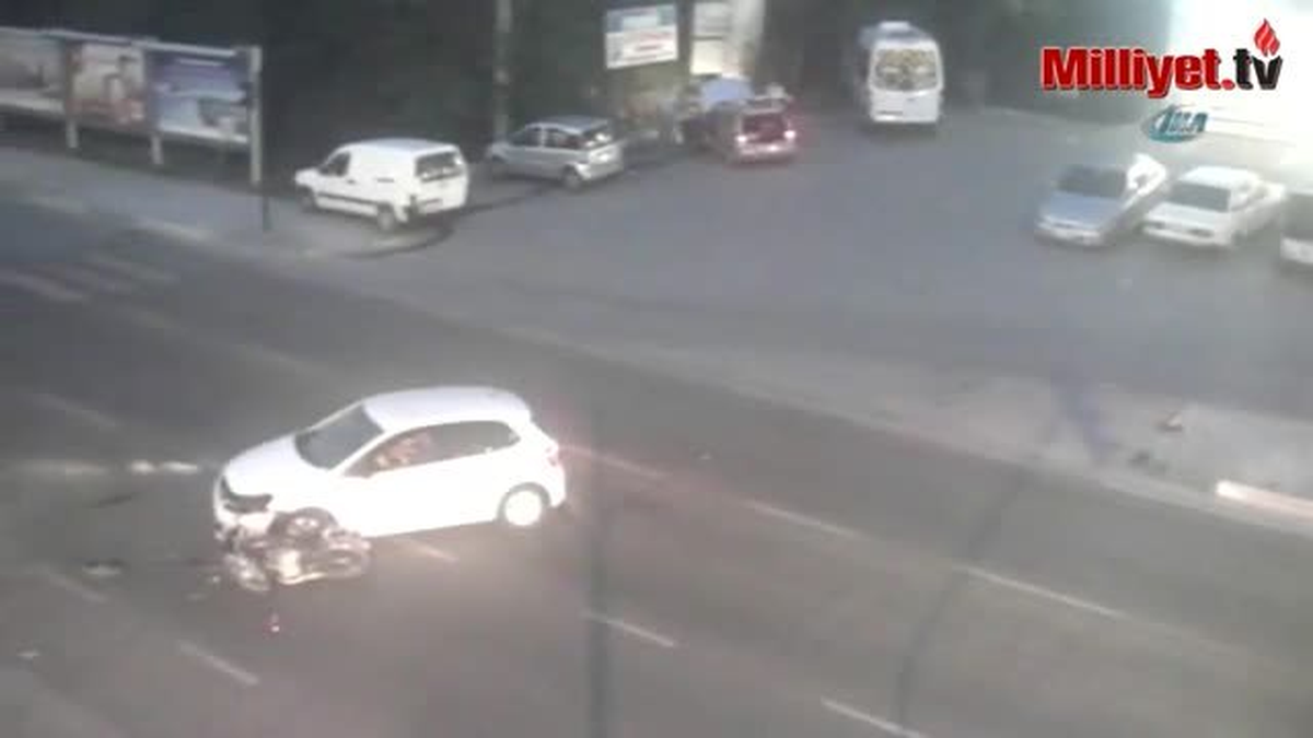 Trafik Kazaları Mobese Güvenlik Kameralarında