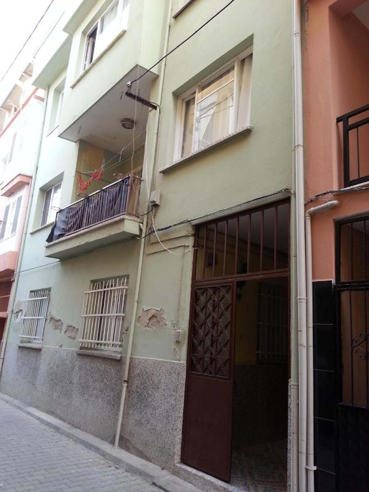 4\'üncü Kattan Düşen 72 Yaşındaki Kadın Öldü