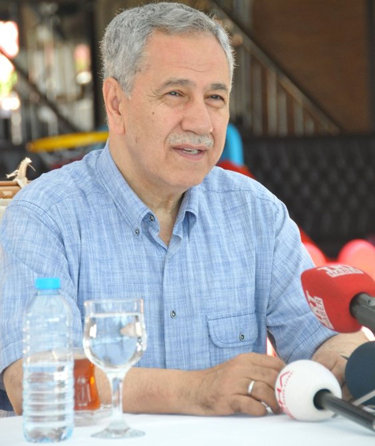 Arınç, İstanbul\'da İftar Programına Katıldı