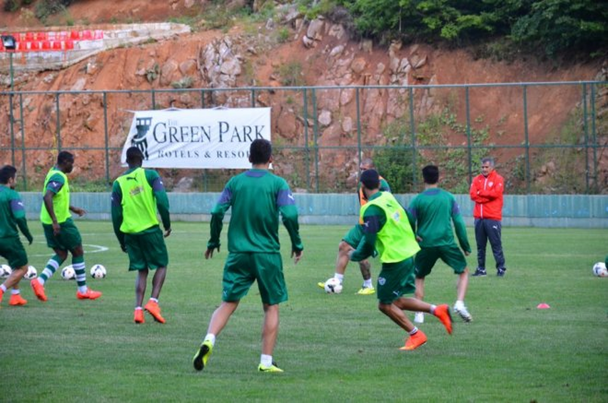 Bursaspor\'un Kartepe Kampı