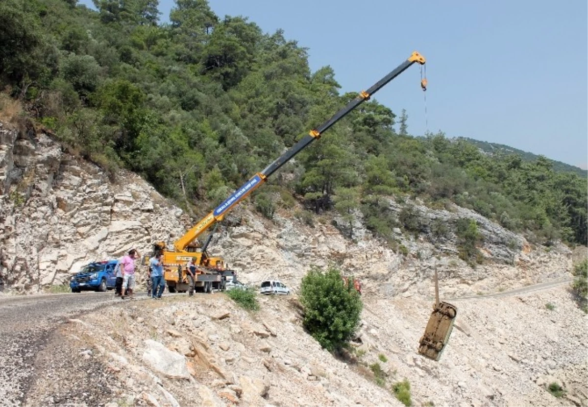 Çalınan Araç Barajda Bulundu