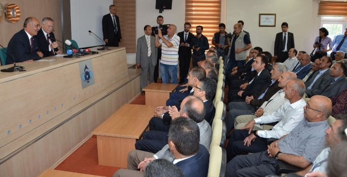Çatı Adayı İhsanoğlu Etso\'da Konuştu