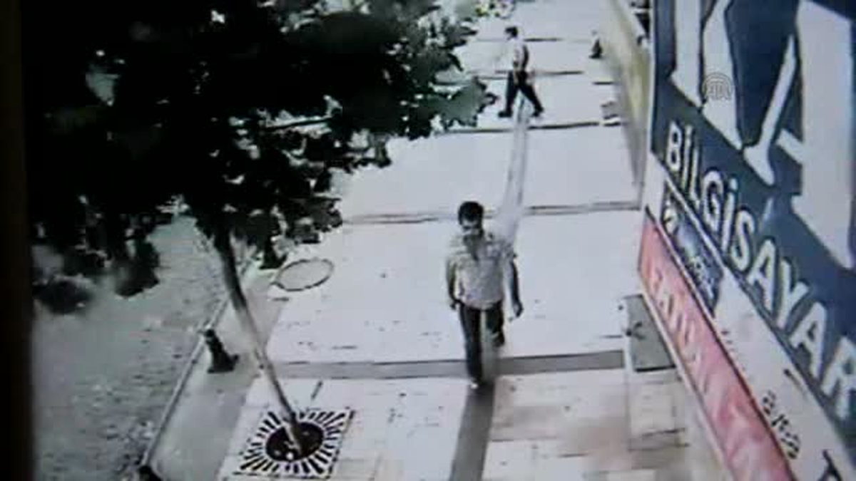 Denizli\'deki patlama anı güvenlik kamerasına yansıdı