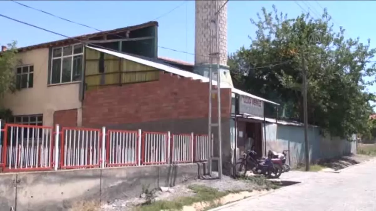 Esenyurt\'taki cami yangını -