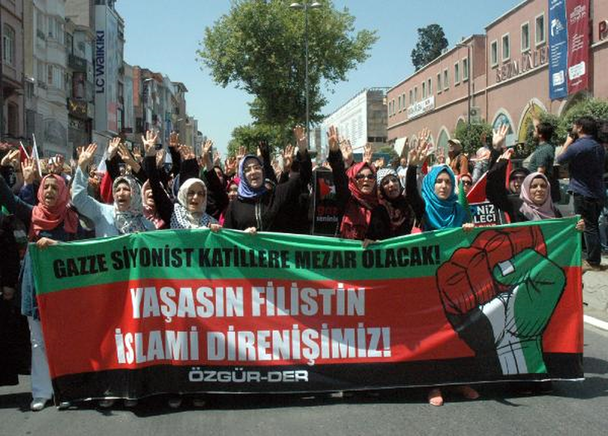 Filistin Eyleminde İsrail Bayrakları Yakıldı