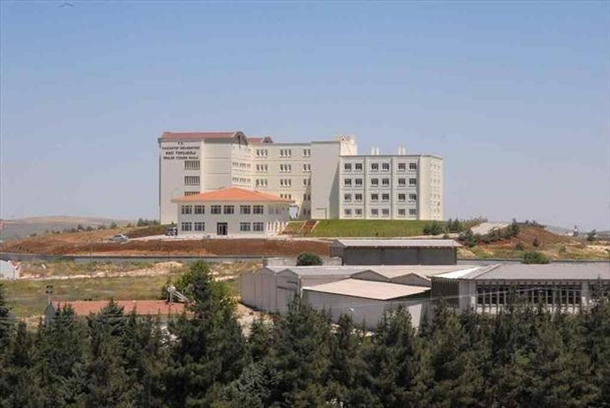 Gaün Naci Topçuoğlu Myo Yeni Öğrencilerini Bekliyor