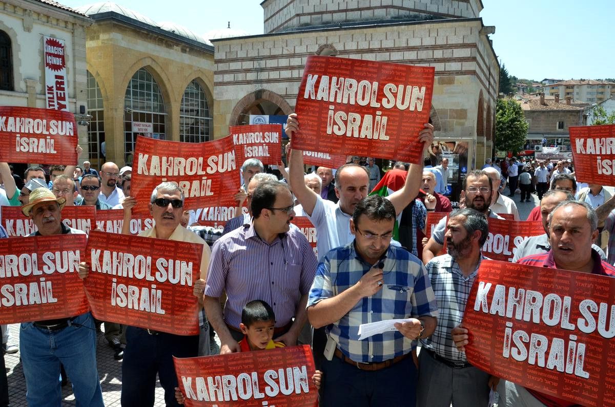 Kastamonu\'da İsrail\'in Gazze Saldırıları Protesto Edildi