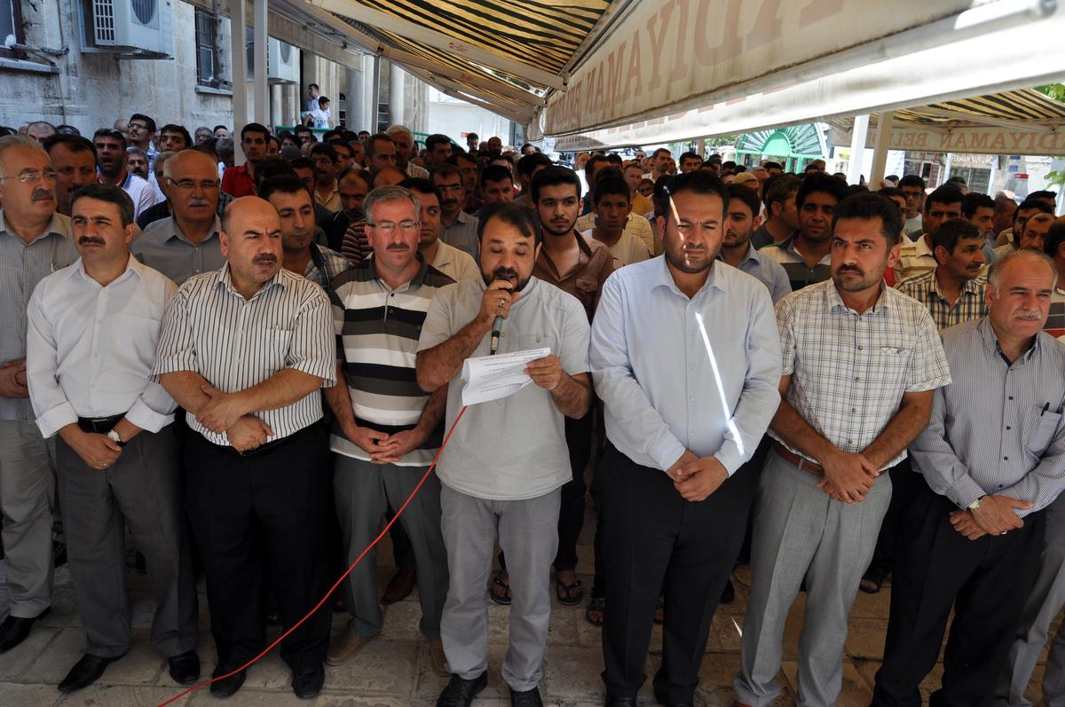 İsrail\'in Gazze Saldırıları Protesto Edildi