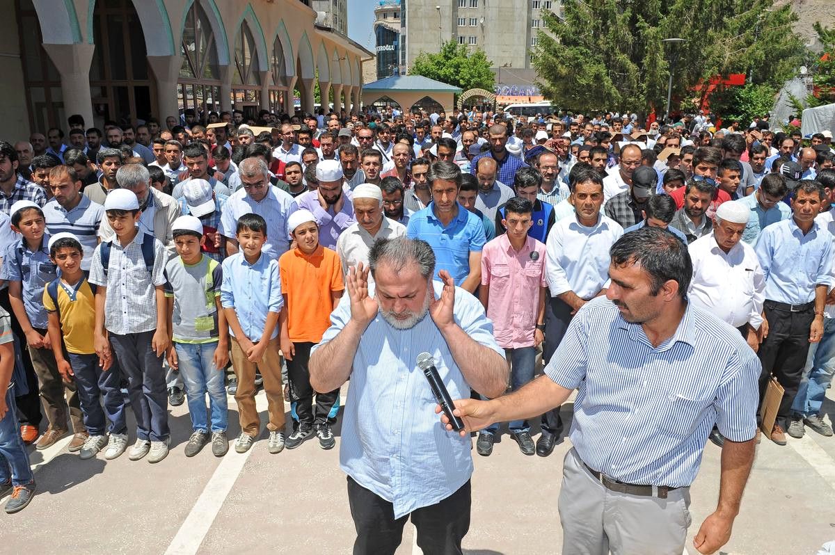 İsrail\'in Gazze Saldırılarının Protesto Edilmesi