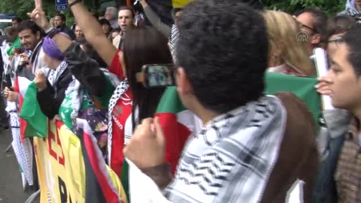 İsrail\'in Gazze saldırılarının protesto edilmesi -