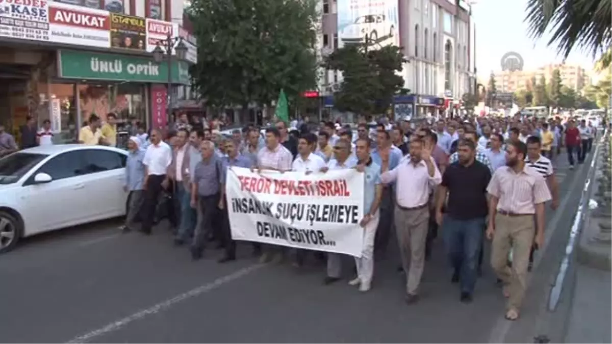 İsrail\'in Gazze Saldırılarının Protesto Edilmesi