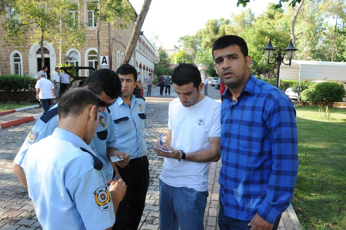 İşten Çıkarıldığı İddiasıyla Otomobilini Yaktı