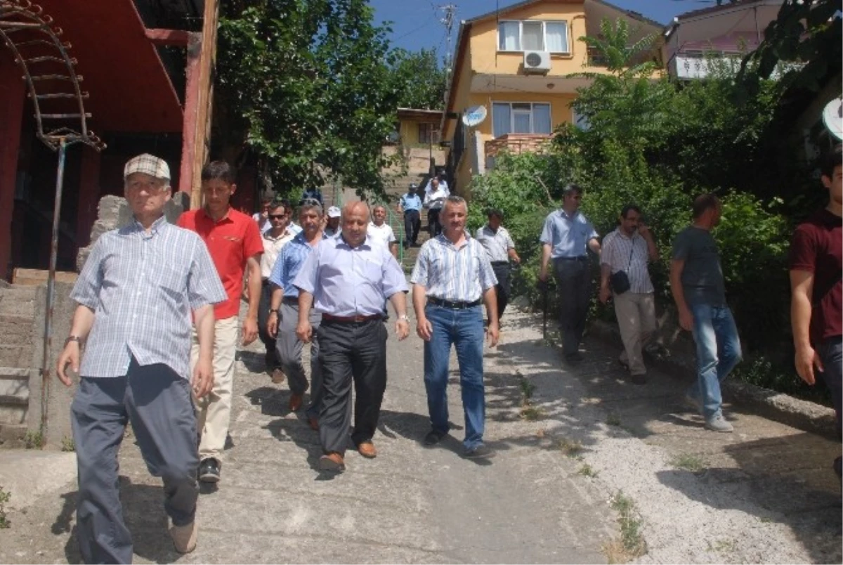 İzmit Belediyesi Erenler Mahallesini İnceledi