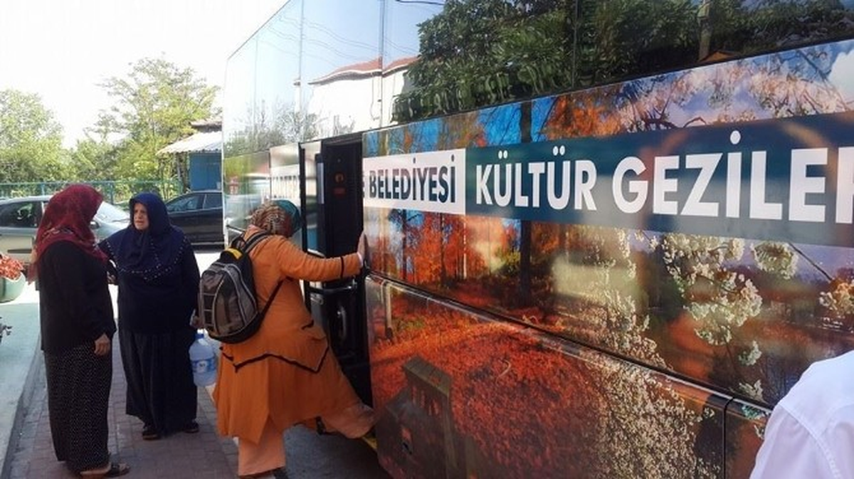 Kartepe\'de Kültür Gezileri Başladı