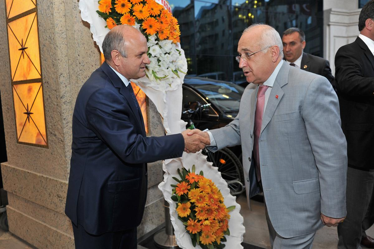 Kırşehirli Dernekler Federasyonu\'nun İftar Programı