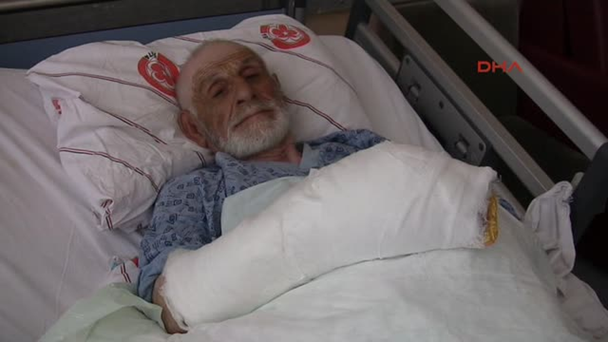 Köstebek Tabancası Ellerinde Patlayan İki Çiftçi Parmaklarından Oldu