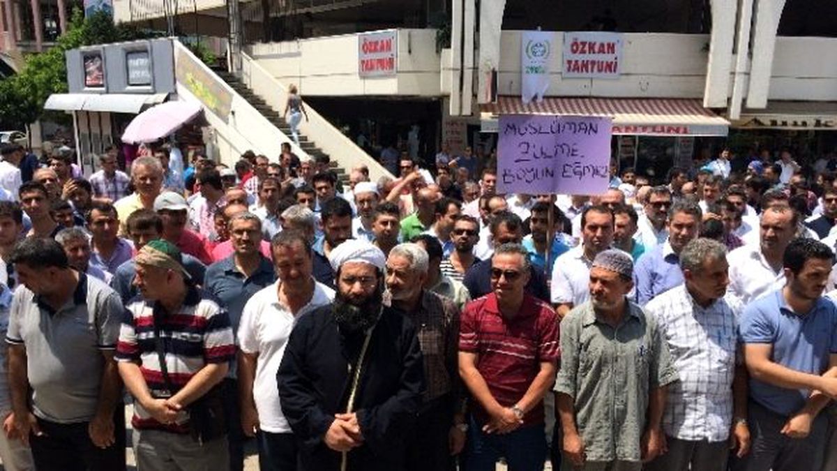 Mersin\'de İsrail Protestosu
