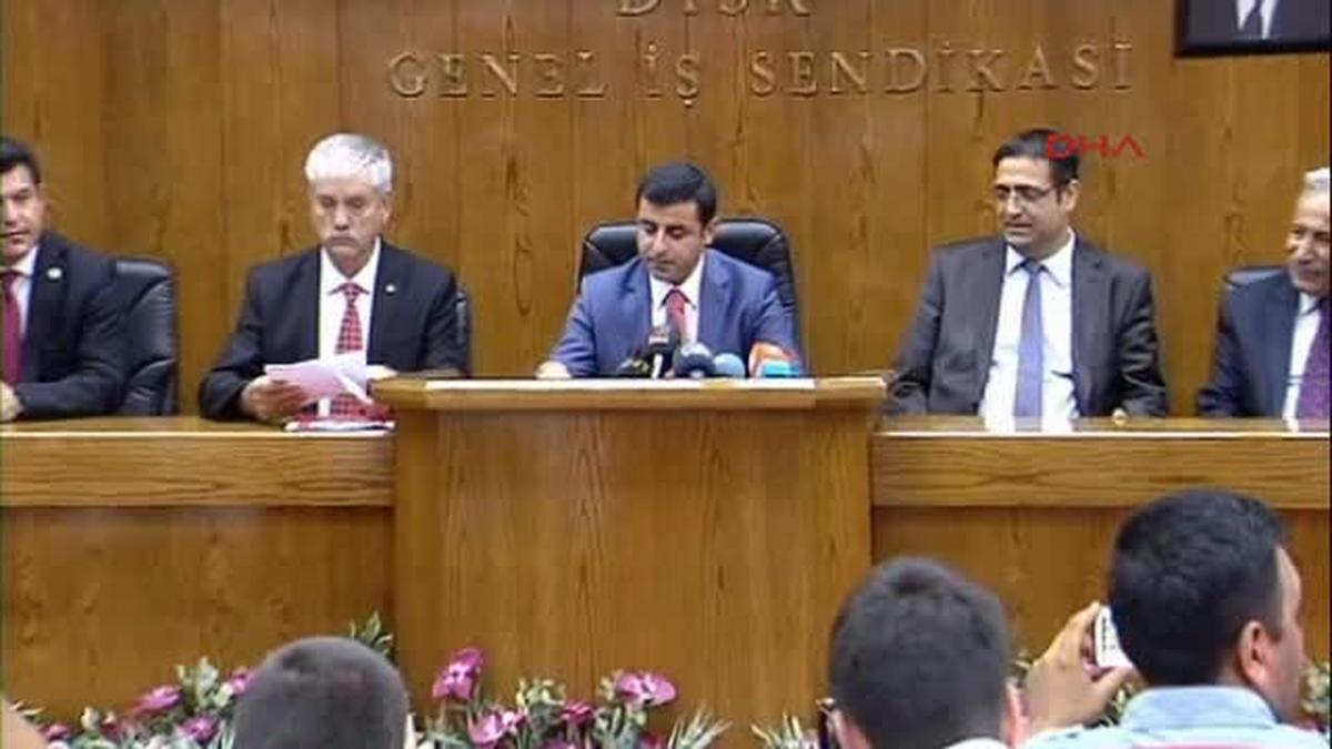 Selahattin Demirtaş, Disk\'i Ziyaret Etti