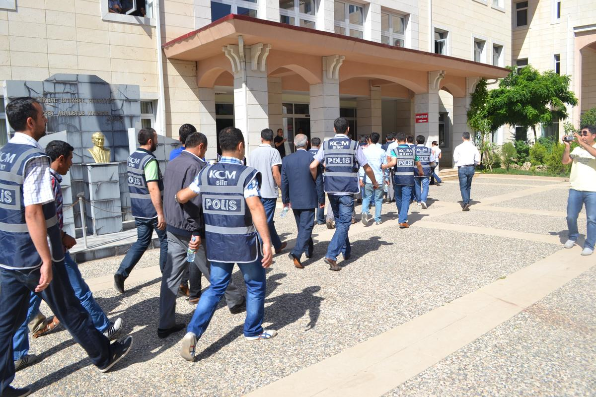 Siirt\'te Yolsuzluk Operasyonu
