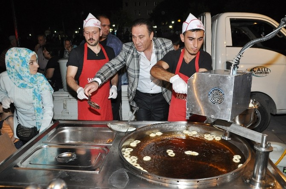 Aksaray\'da Şehitler Anısına Lokma Döküldü
