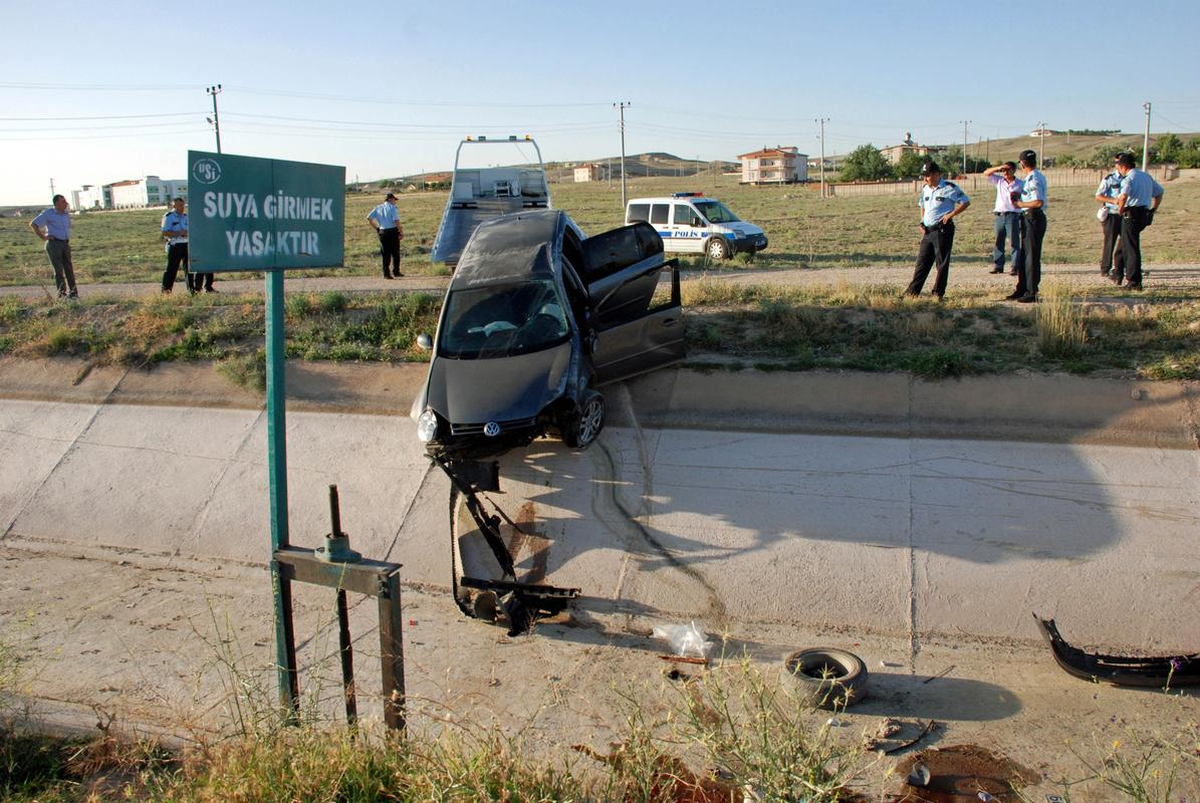 Aksaray\'da Trafik Kazası: 1 Yaralı