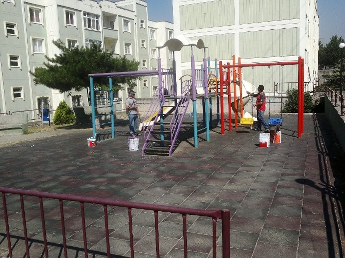 Alikahya\'daki Parklar Bakımdan Geçti