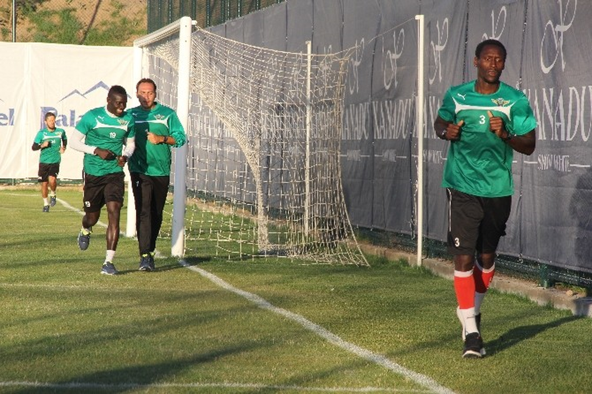 Akhisar Belediyespor\'un Yeni Sezon Hazırlıkları