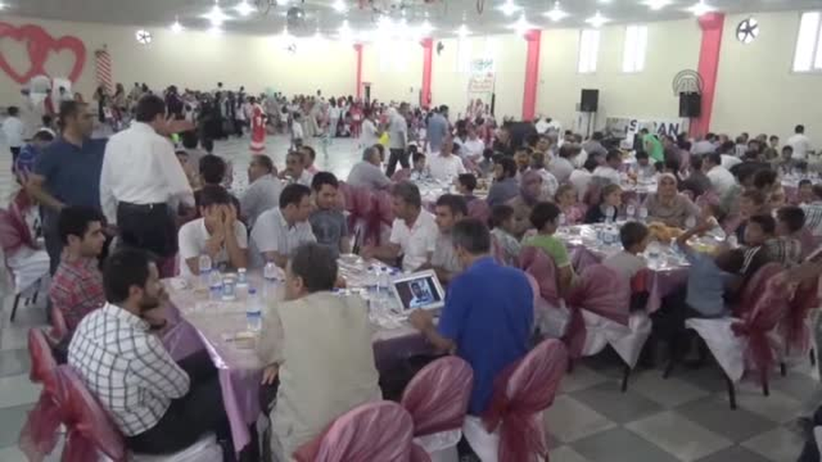 Dünya Yetimler Günü -