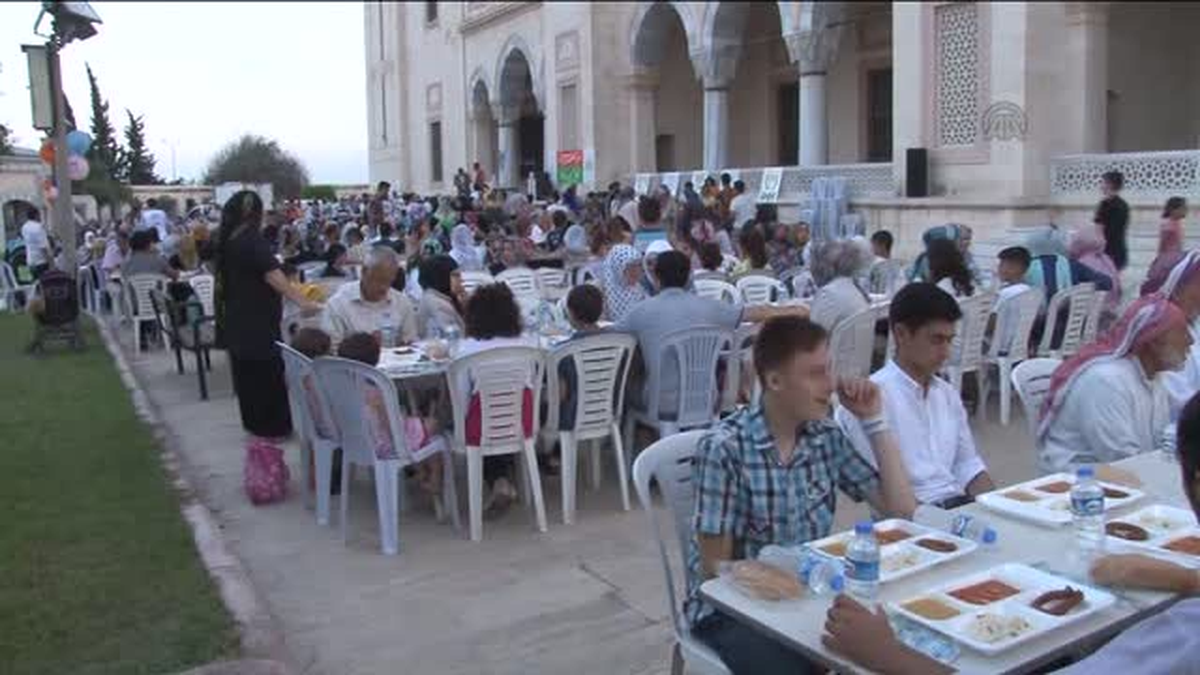 Dünya Yetimler Günü -