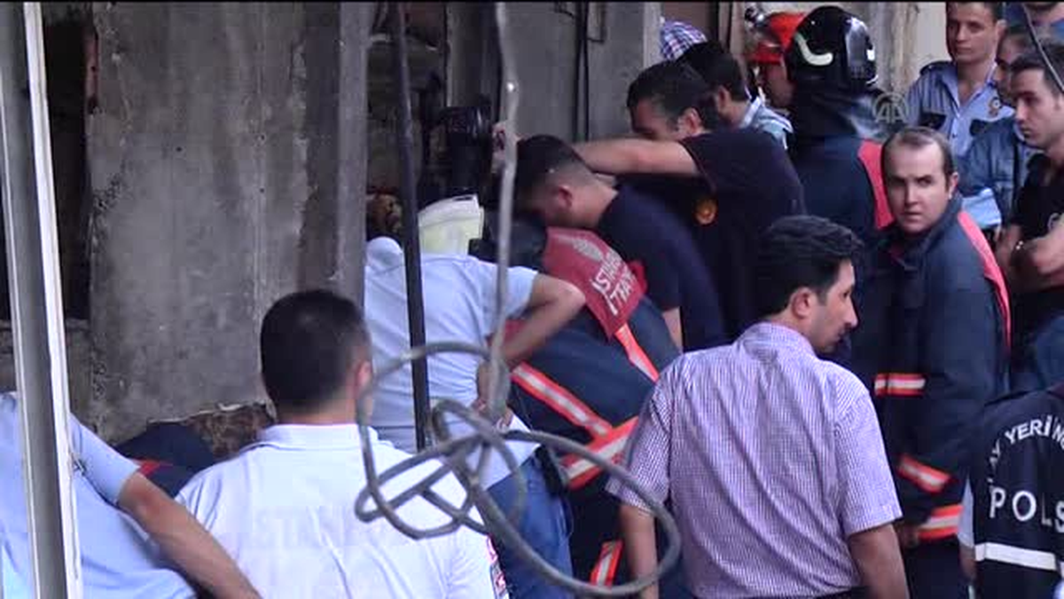 Enkazdan Bir Ceset Daha Çıkarıldı