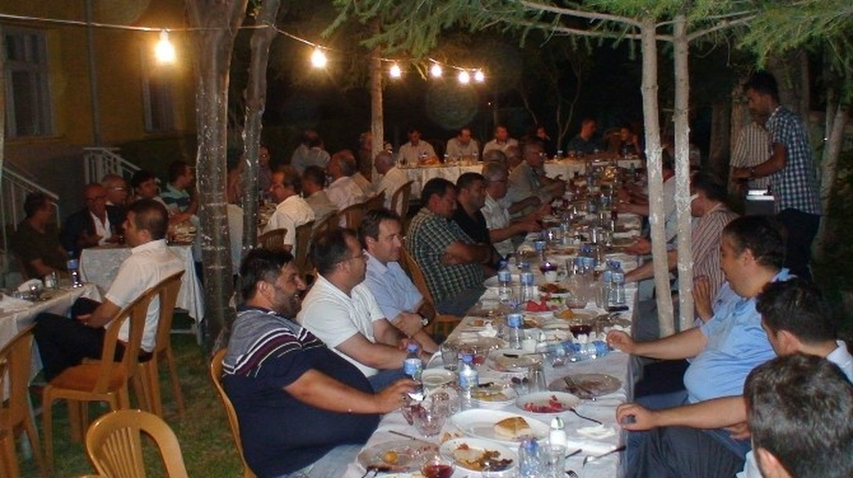 Ereğli\'de Huzurevinde Geleneksel İftar