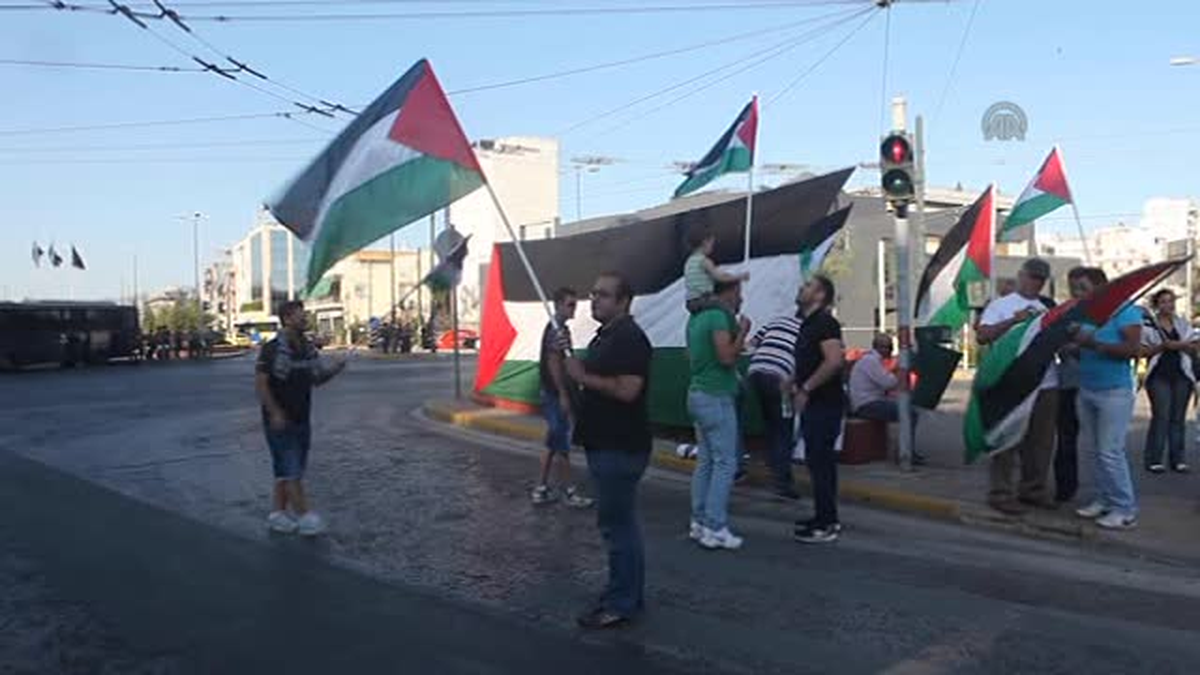 İsrail\'in Gazze Saldırıları Avustralya\'da Protesto Edildi
