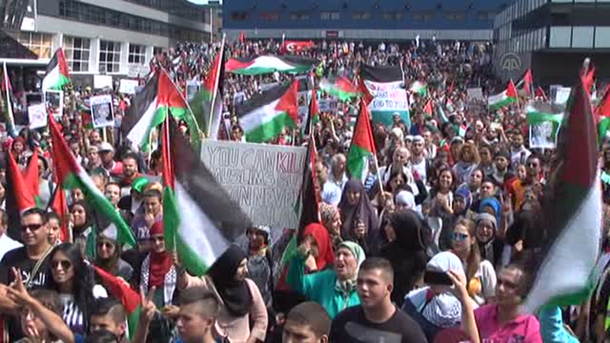 İsrail\'in Gazze saldırılarının protesto edilmesi -