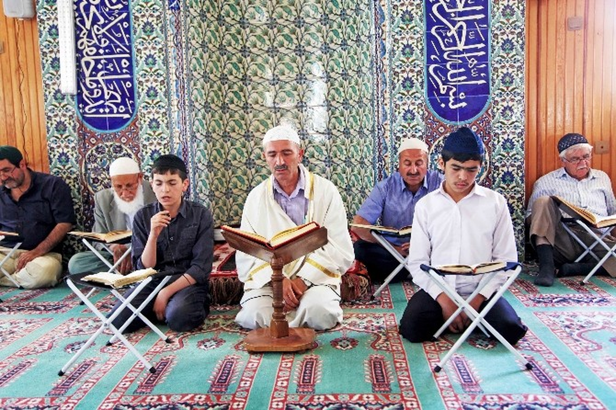 Küçük Hafızlar Mukabele Okuyor