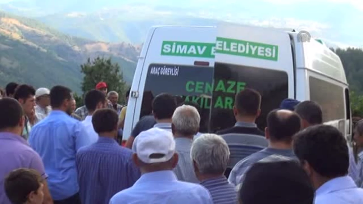 Maden işçisi Ramazan Baraç\'ın cenazesi defnedildi -